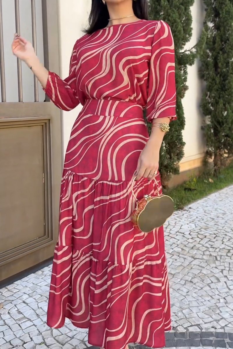 Elegant line print dress