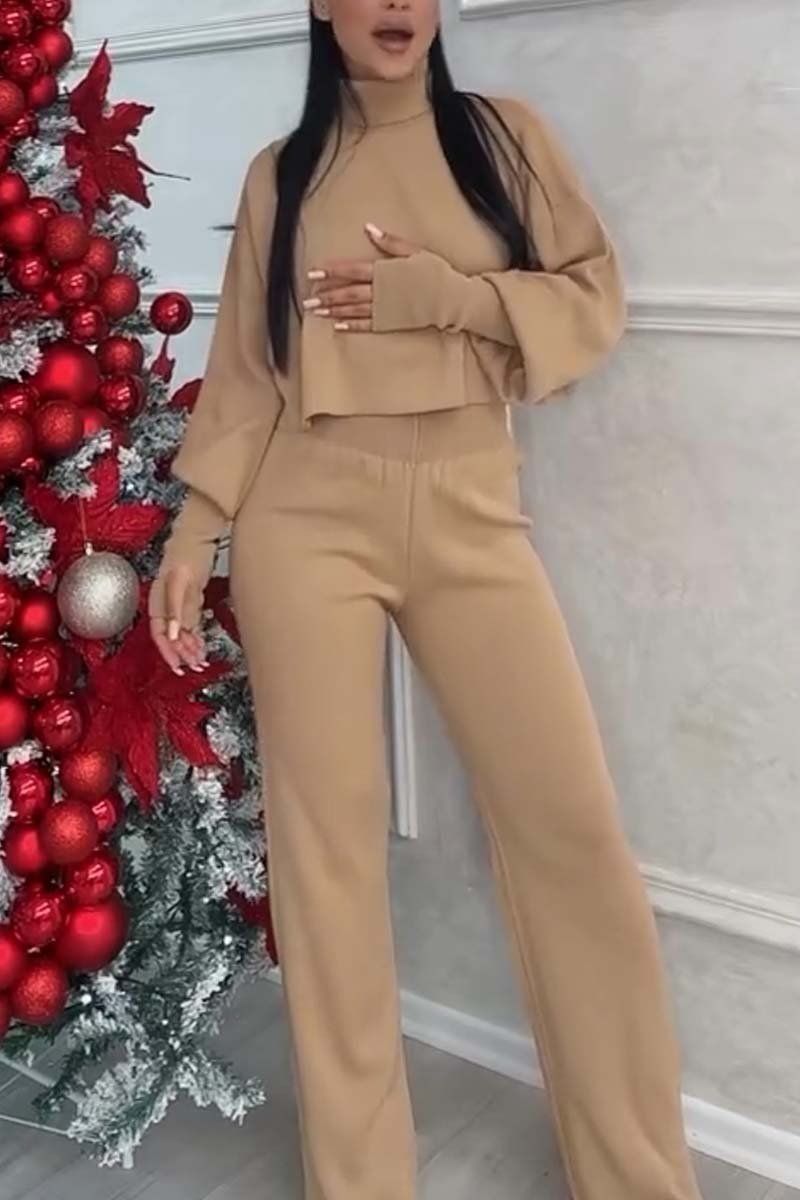 Women's Solid Color Turtleneck Cropped Top and Pants Sweater Set